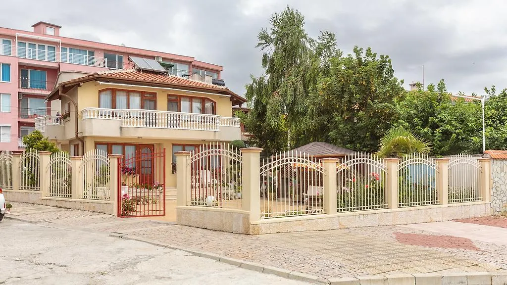 House Kalina Villa Burgas 0*,  Bulgaria